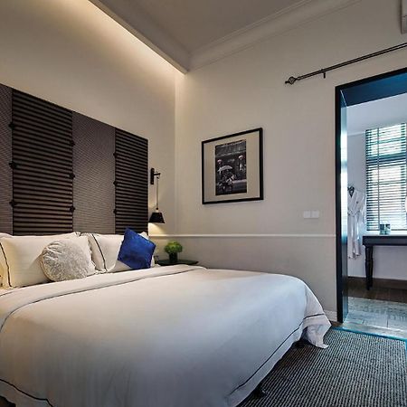 Hotel The Edison George Town Esterno foto